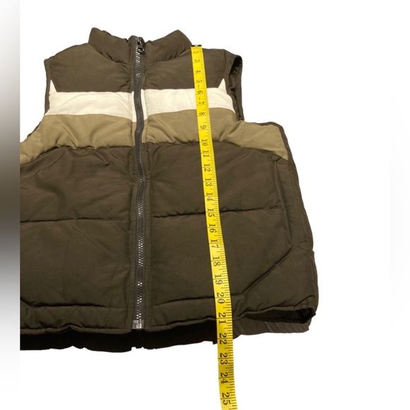 VTG - Old Navy Surplus - Women’s Puffer Vest - Picture 4 of 8